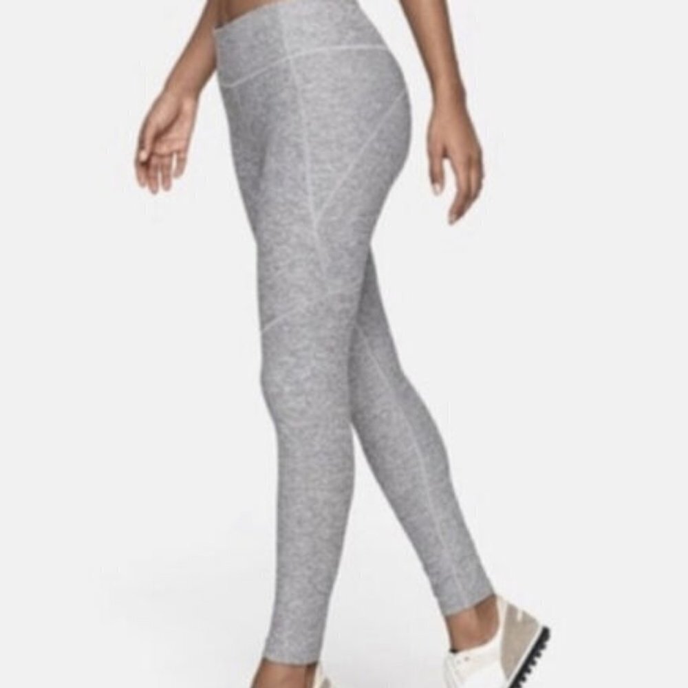 ✅ OUTDOOR VOICES GREY Warm-Up Crop Leggings SIZE SMALL